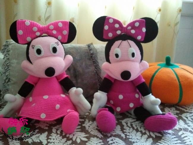 micky mouse örgü oyuncak modeli