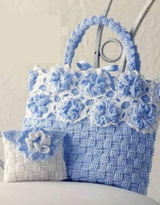kesme şeker modeli mavi çiçek motifli çanta